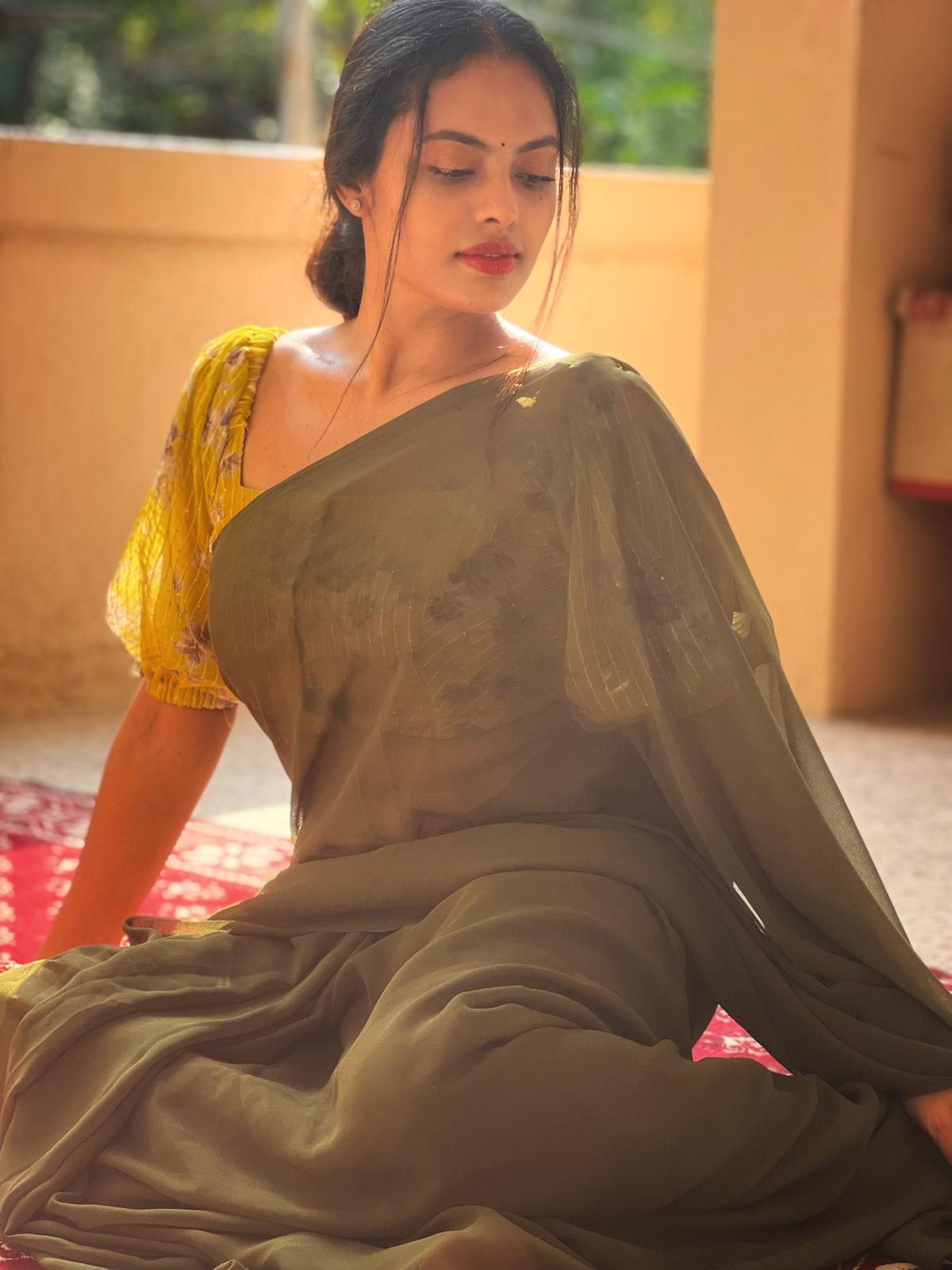 Sequence georgette lemon yellow